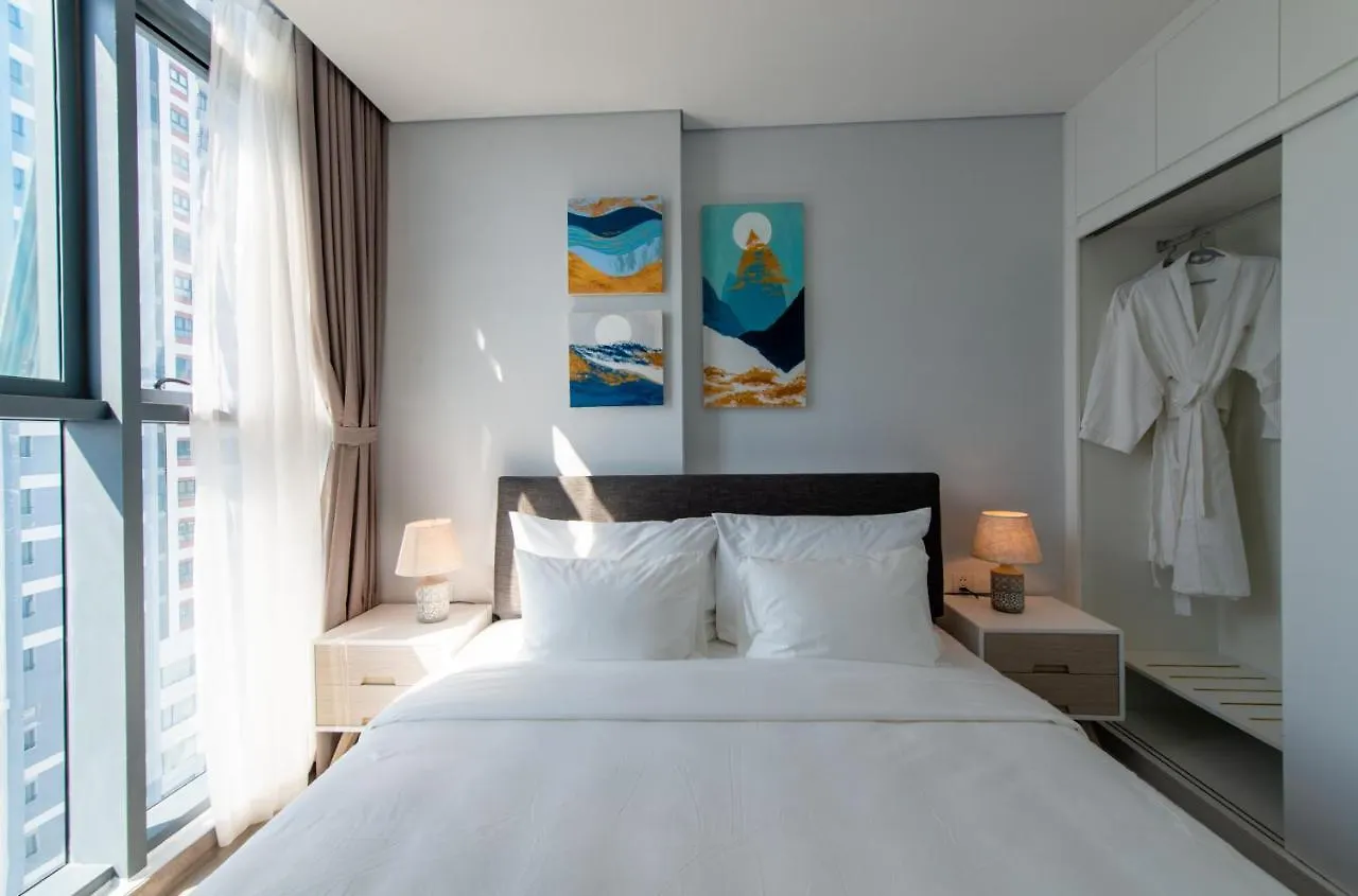 Marina Suites Apartment Nha Trang 4*,