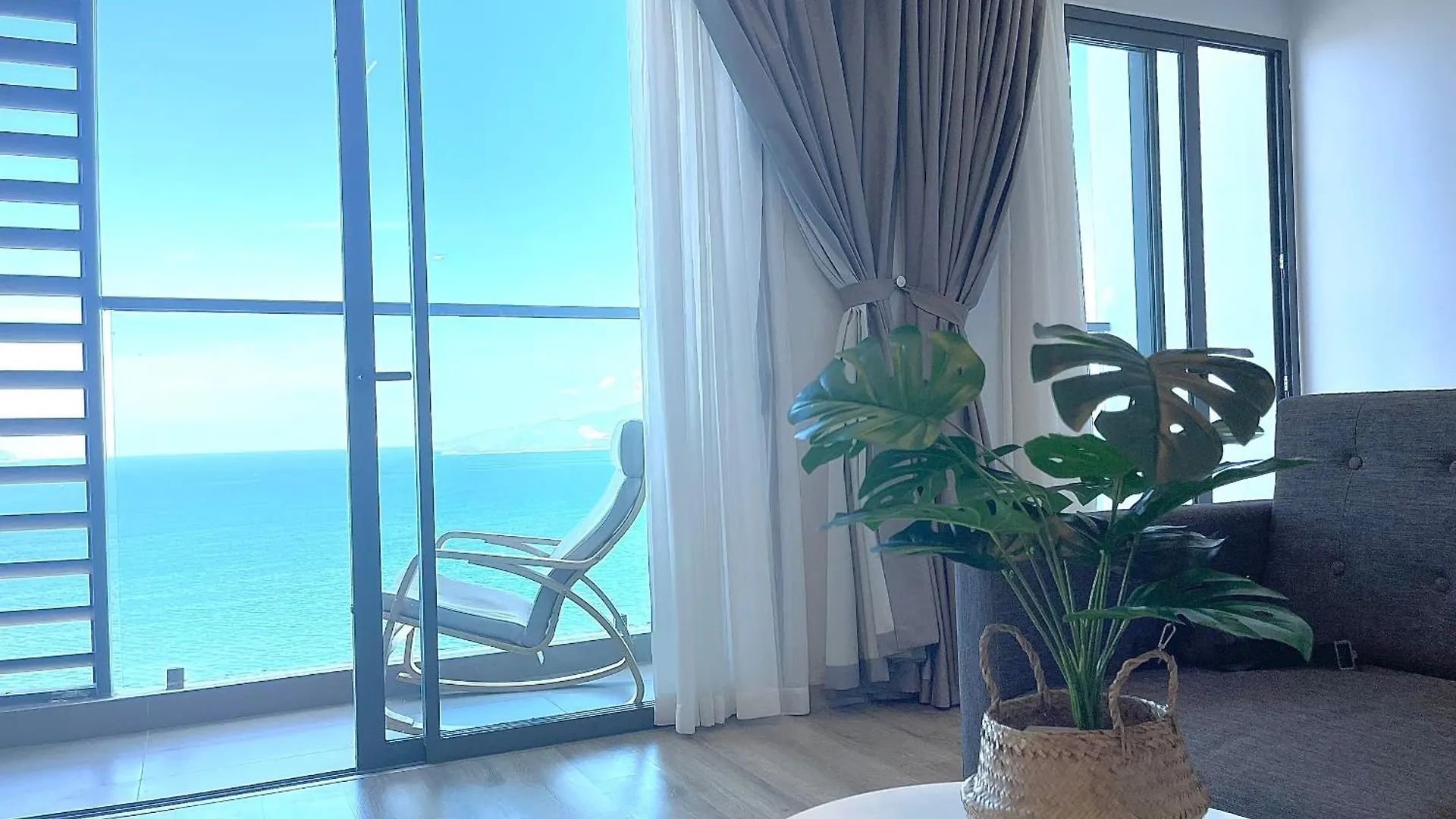 Hotel Marina Suites Apartment Nha Trang